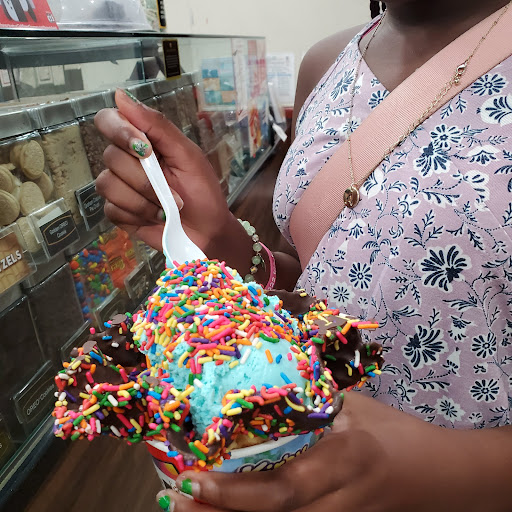 Ice Cream Shop «Cold Stone Creamery», reviews and photos, 3063 Waldorf Market Pl, Waldorf, MD 20603, USA