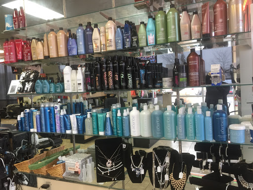 Beauty Salon «New Looks Salon», reviews and photos, 502 N Ankeny Blvd, Ankeny, IA 50023, USA