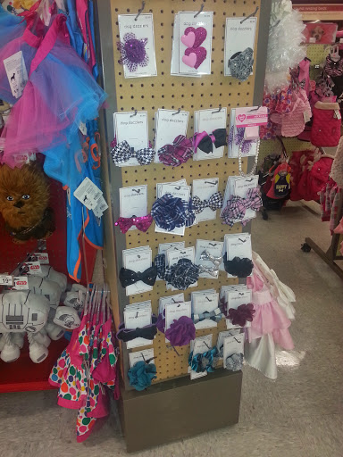 Discount Store «Big Lots», reviews and photos, 1699 River Oaks Dr, Calumet City, IL 60409, USA