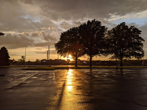 Camping Store «REI», reviews and photos, 8490 Castleton Corner Dr, Indianapolis, IN 46250, USA