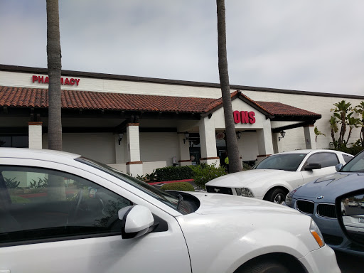 Grocery Store «Vons», reviews and photos, 931 Lomas Santa Fe Dr, Solana Beach, CA 92075, USA