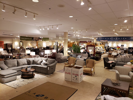 Furniture Store «La-Z-Boy Furniture Galleries», reviews and photos, 7900 W Layton Ave, Greenfield, WI 53220, USA