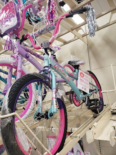 Sporting Goods Store «Academy Sports + Outdoors», reviews and photos, 1101 W Arbrook Blvd, Arlington, TX 76015, USA