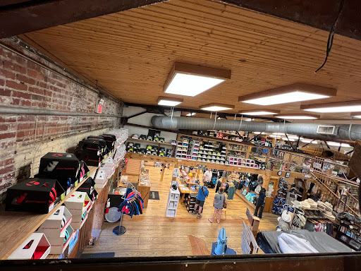 Outdoor Sports Store «Cumberland Transit», reviews and photos, 2807 West End Ave, Nashville, TN 37203, USA