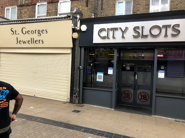 Reviews of St George Jeweller's in London - Jewelry