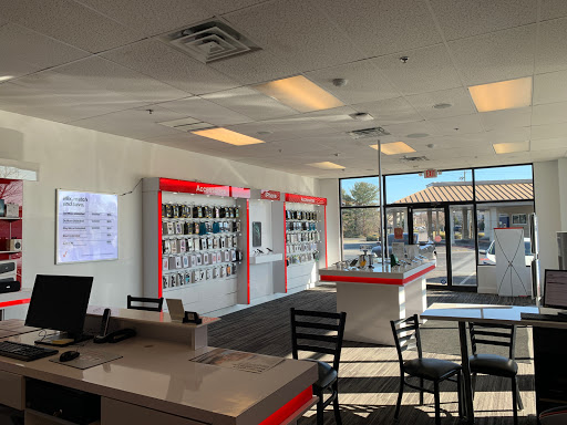 Cell Phone Store «Verizon Authorized Retailer, TCC», reviews and photos, 525 Beckett Rd #1, Swedesboro, NJ 08085, USA