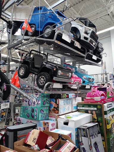 Department Store «Walmart Supercenter», reviews and photos, 530 Woollomes Ave, Delano, CA 93215, USA