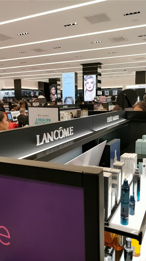 Cosmetics Store «SEPHORA», reviews and photos, 2855 Stevens Creek Blvd #1067, Santa Clara, CA 95050, USA