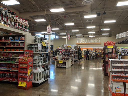 Grocery Store «Fred Meyer», reviews and photos, 11425 SW Beaverton Hillsdale Hwy, Beaverton, OR 97005, USA
