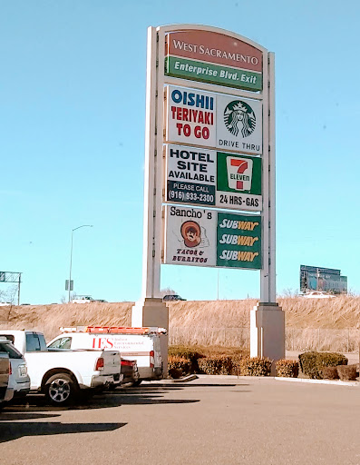 Coffee Shop «Starbucks», reviews and photos, 4055 Lake Rd, West Sacramento, CA 95691, USA