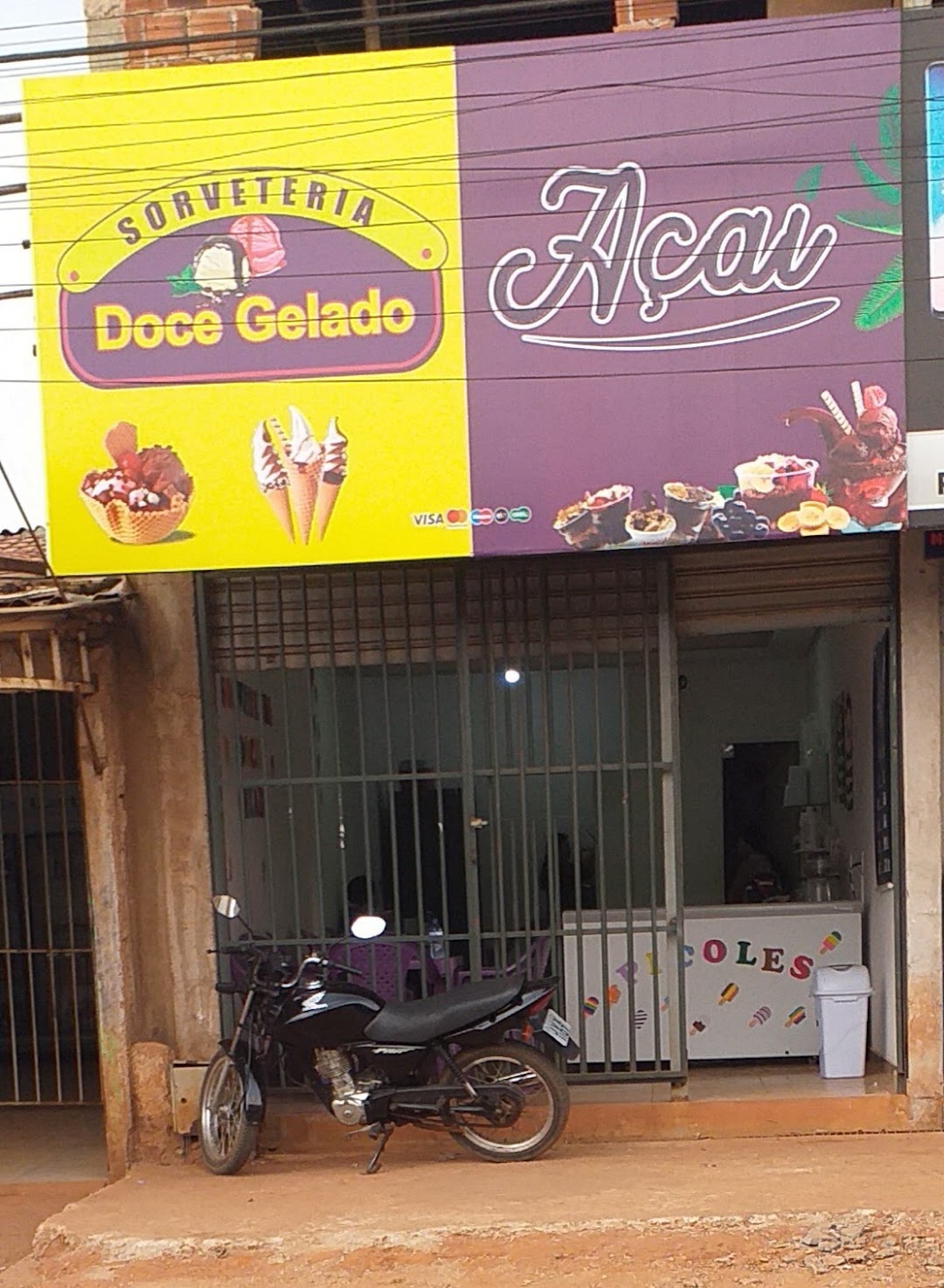 SORVETERIA DOCE GELADO