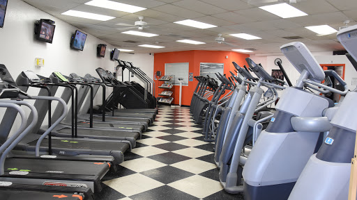 Gym «Fitness 1 Gym», reviews and photos, 3515 W Union Hills Dr, Glendale, AZ 85308, USA