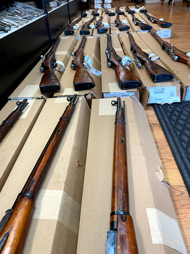 Pawn Shop «High-Caliber Pawn», reviews and photos, 306 E Railroad St, Long Beach, MS 39560, USA