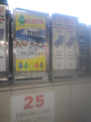 Car Wash «Zeavy Car Wash», reviews and photos, 520 S Victory Blvd, Burbank, CA 91502, USA