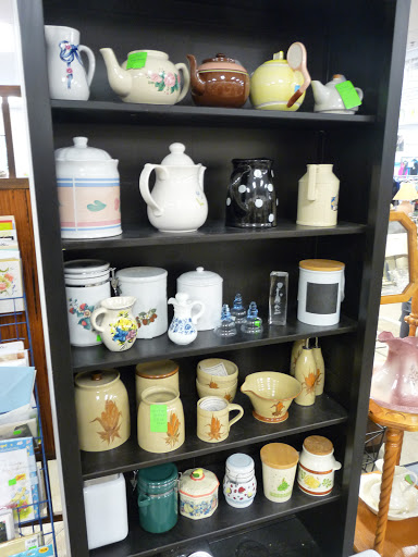 Thrift Store «Sheriffs Ranches Enterprises, Inc. Thrift Store», reviews and photos, 27900 US-27 #112, Leesburg, FL 34748, USA