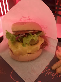 Plats et boissons du Restaurant de hamburgers MEDUSA BURGERS & SHAKES EIFFEL à Paris - n°14