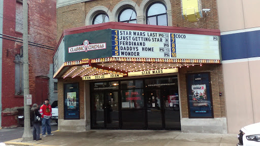 Movie Theater «Lindo Theatre: Classic Cinemas», reviews and photos, 115 S Chicago Ave, Freeport, IL 61032, USA