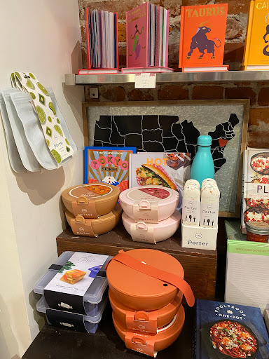 Boutique «The Little Apple», reviews and photos, 4361 Main St, Philadelphia, PA 19127, USA