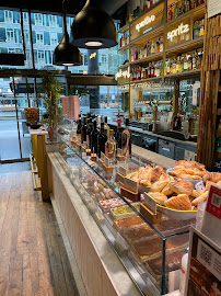 Bar du Restaurant italien IT - Italian Trattoria BNF à Paris - n°10