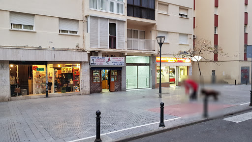 Pastelería Y PANANDERIA CANDELI en Cádiz, Cádiz