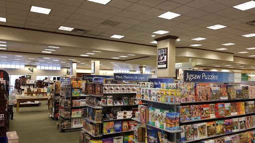 Book Store «Barnes & Noble Booksellers West Side», reviews and photos, 3701 Ellison Dr NW, Albuquerque, NM 87114, USA