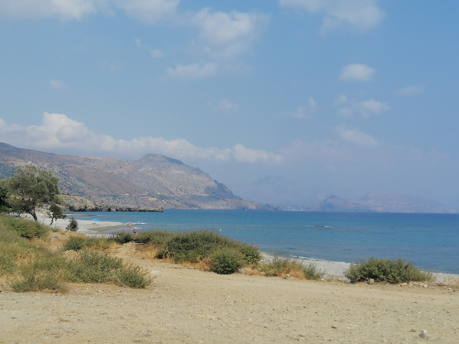 Foto di Agia Marina beach zona selvaggia