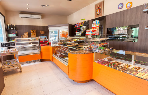 Pastelería La Pubilla en Les Roquetes, Barcelona