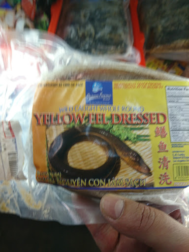 Asian Grocery Store «Tấn Phát Oriental Market», reviews and photos, 1702 W Camelback Rd #5, Phoenix, AZ 85015, USA