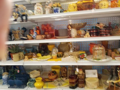 Thrift Store «Good Stuff Thrift», reviews and photos, 543 Lincoln Hwy, Fairless Hills, PA 19030, USA