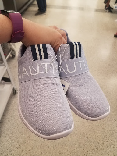 Clothing Store «Ross Dress for Less», reviews and photos, 12115 Biscayne Blvd, North Miami, FL 33181, USA