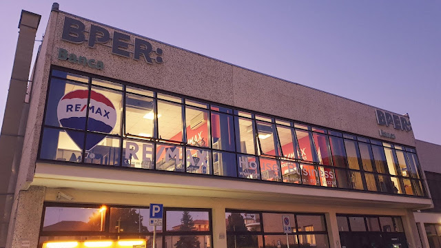 RE/MAX House Business