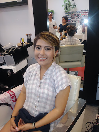 Beauty Salon «Tabu Beauty Salon Inc,», reviews and photos, 375 Cypress Pkwy, Poinciana, FL 34759, USA