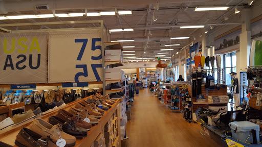 Marine Supply Store «West Marine», reviews and photos, 2122 Didonato Dr, Chester, MD 21619, USA