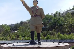 Subhash Chandra Bose Statue image