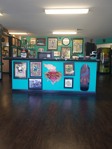 Tattoo Shop «Ocala Tattoo Inc», reviews and photos, 1905 SW College Rd #1, Ocala, FL 34471, USA