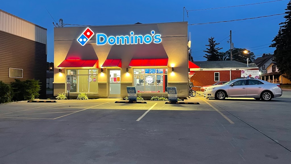 Domino's Pizza 16510