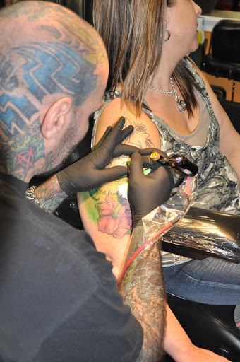 Tattoo Shop «Devine Line Tattoos», reviews and photos, 285 W Shirley Ave, Warrenton, VA 20186, USA