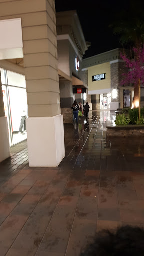 Clothing Store «The North Face Outlet», reviews and photos, 3790 Livermore Outlets Dr, Livermore, CA 94551, USA