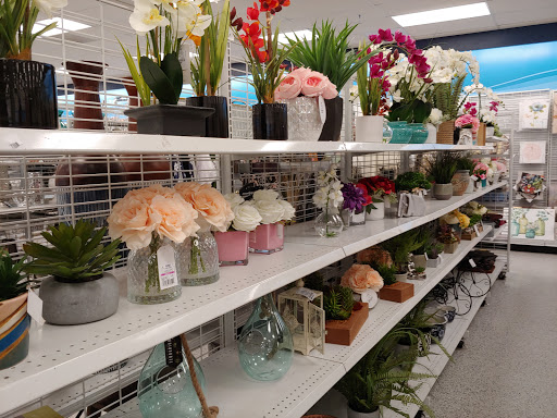 Clothing Store «Ross Dress for Less», reviews and photos, 2365 S Hwy 27, Clermont, FL 34711, USA