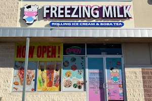 Freezing Milk Rolling Ice Cream & Boba Tea image