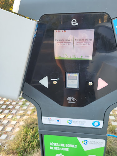 Borne de recharge de véhicules électriques Izyborne Charging Station Huningue