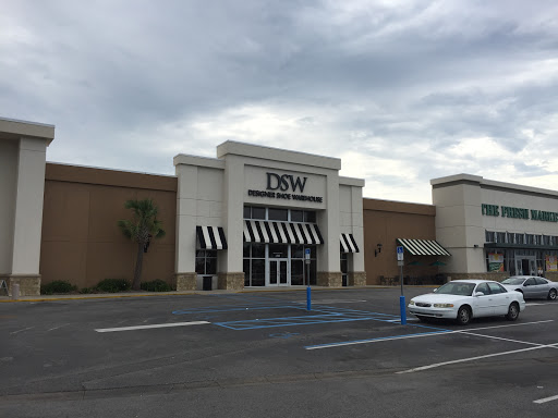 DSW Designer Shoe Warehouse, 1650 Airport Blvd #350, Pensacola, FL 32504, USA, 