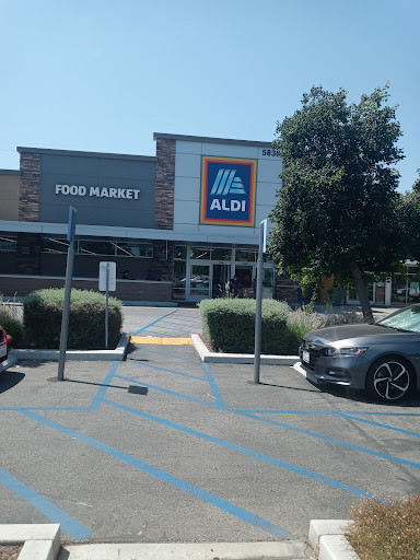 Supermarket «ALDI», reviews and photos, 5830 Firestone Blvd, South Gate, CA 90280, USA