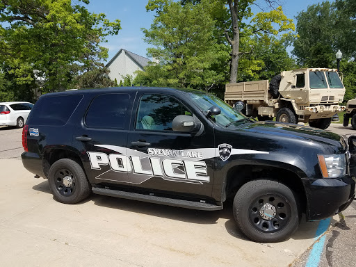 Recreation Center «Sylvan Lake Community Center», reviews and photos, 2456 Pontiac Dr, Sylvan Lake, MI 48320, USA