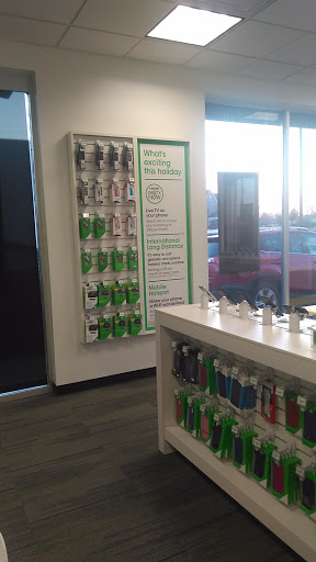 Cell Phone Store «Cricket Wireless», reviews and photos, 4431 Dixie Hwy #102, Louisville, KY 40216, USA
