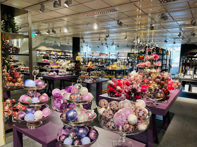 Rezensionen über Manor Locarno in Locarno - Bäckerei