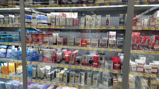 Discount Store «Walmart», reviews and photos, 700 Oak St, Brockton, MA 02301, USA