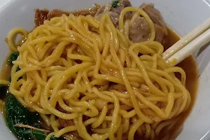 Mie Ayam Dan Bakso Handayani image