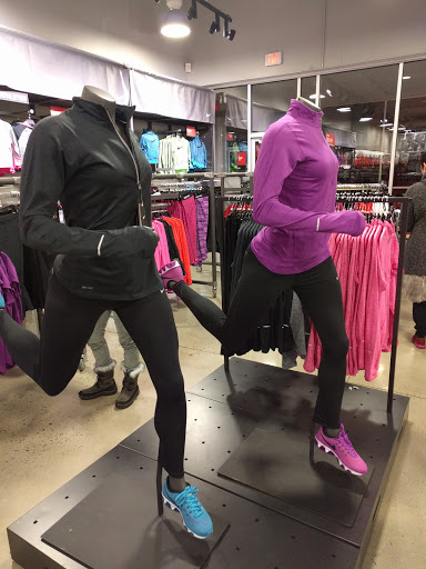 Sporting Goods Store «Nike Factory Store», reviews and photos, 1000 PA-611 #120, Tannersville, PA 18372, USA