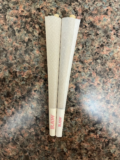 Tobacco Shop «Vape & Smoke Shop - 8th Street», reviews and photos, 7352 SW 8th St, Miami, FL 33144, USA